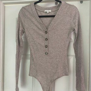 long sleeve V neck bodysuit